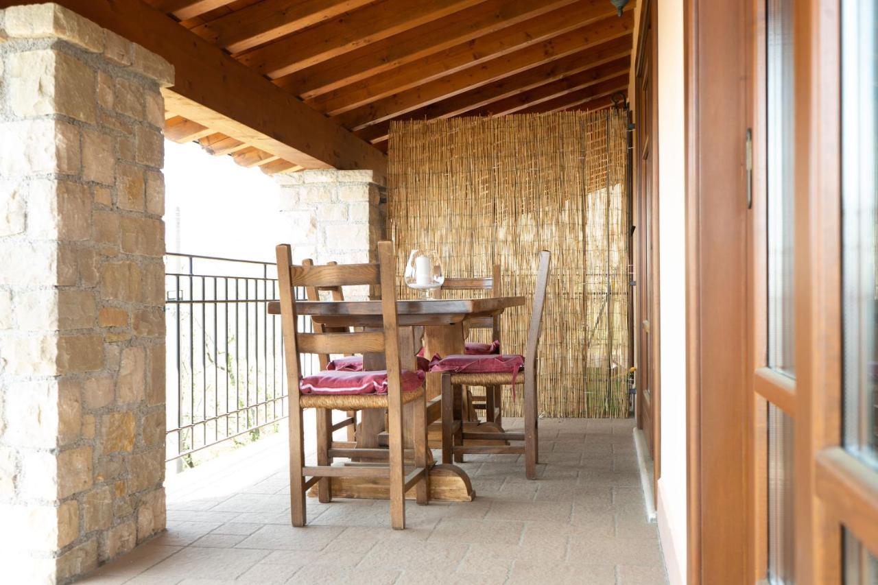 La Fiocchina - Magic Place - Apartments & Studios In Garda Lake - Countryside Farmhouse, Inside The Middle Of The Lake Salò Екстериор снимка