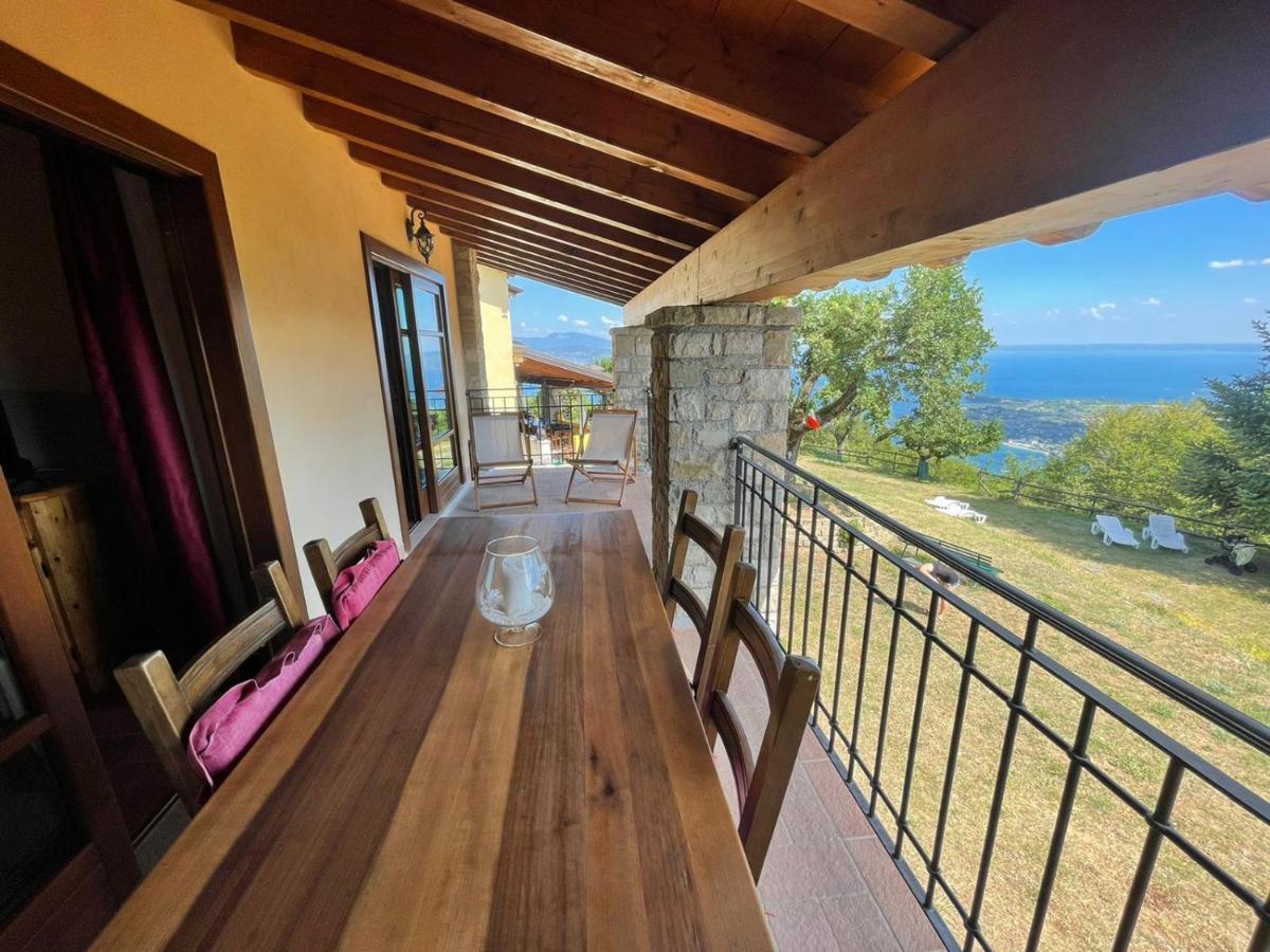 La Fiocchina - Magic Place - Apartments & Studios In Garda Lake - Countryside Farmhouse, Inside The Middle Of The Lake Salò Екстериор снимка
