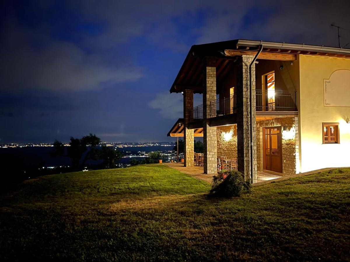 La Fiocchina - Magic Place - Apartments & Studios In Garda Lake - Countryside Farmhouse, Inside The Middle Of The Lake Salò Екстериор снимка
