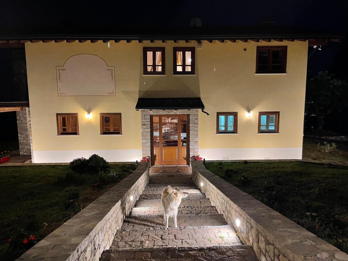 La Fiocchina - Magic Place - Apartments & Studios In Garda Lake - Countryside Farmhouse, Inside The Middle Of The Lake Salò Екстериор снимка